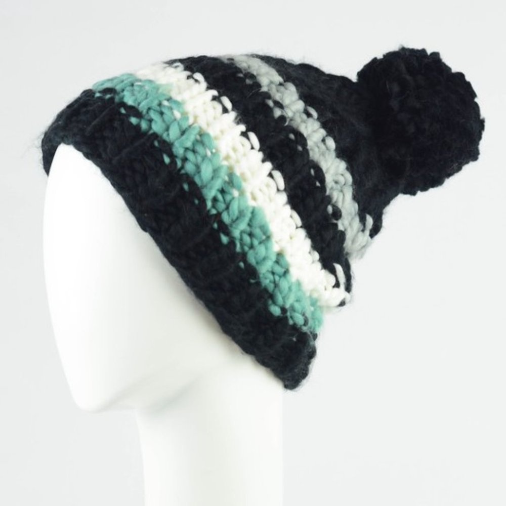 Striped Chunky Crochet Pom Beanie BLACK - Picture 2 of 2
